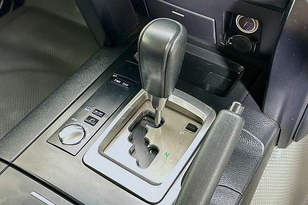 2018 Toyota Landcruiser GX (4x4) VDJ200R MY16