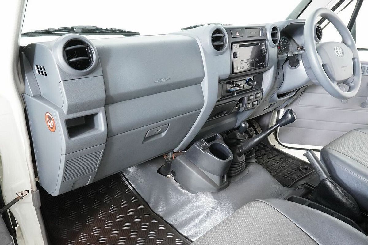 2015 Toyota Landcruiser Workmate (4x4) VDJ79R MY12 Update 4X4