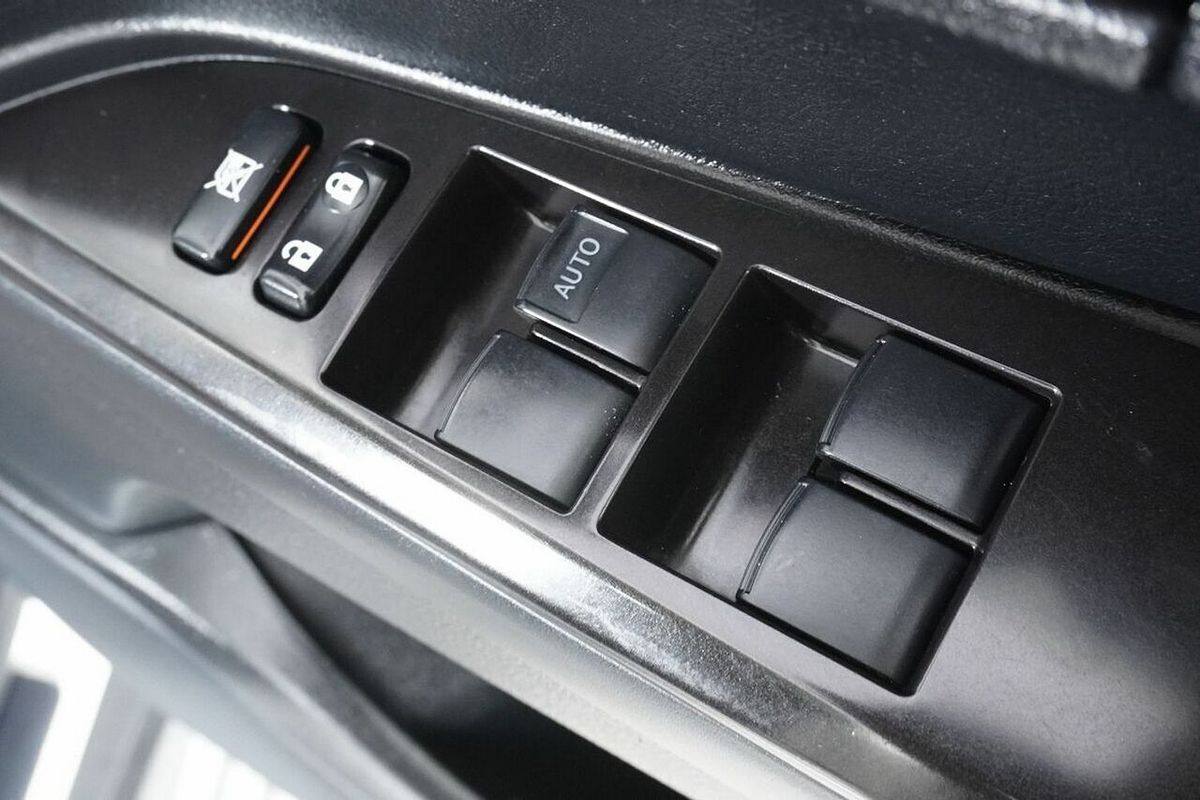2018 Toyota Landcruiser GX (4x4) VDJ200R MY16