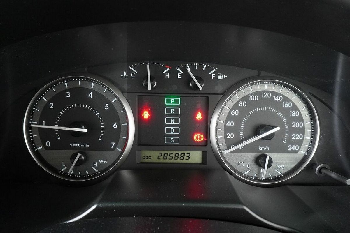 2010 Toyota Landcruiser GXL (4x4) UZJ200R 09 Upgrade
