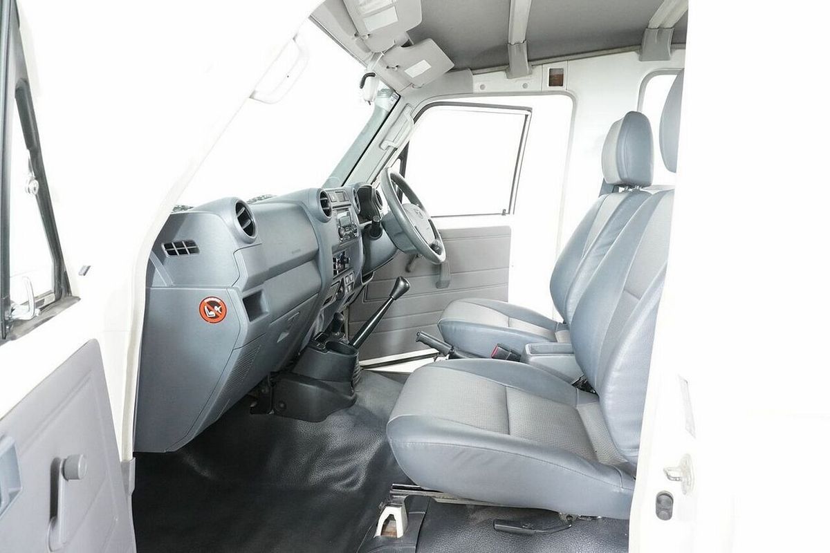 2016 Toyota Landcruiser Workmate (4x4) 2 Seat VDJ78R MY12 Update