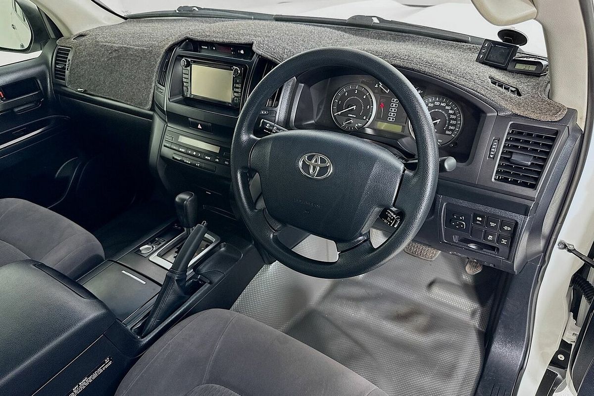 2018 Toyota Landcruiser GX (4x4) VDJ200R MY16
