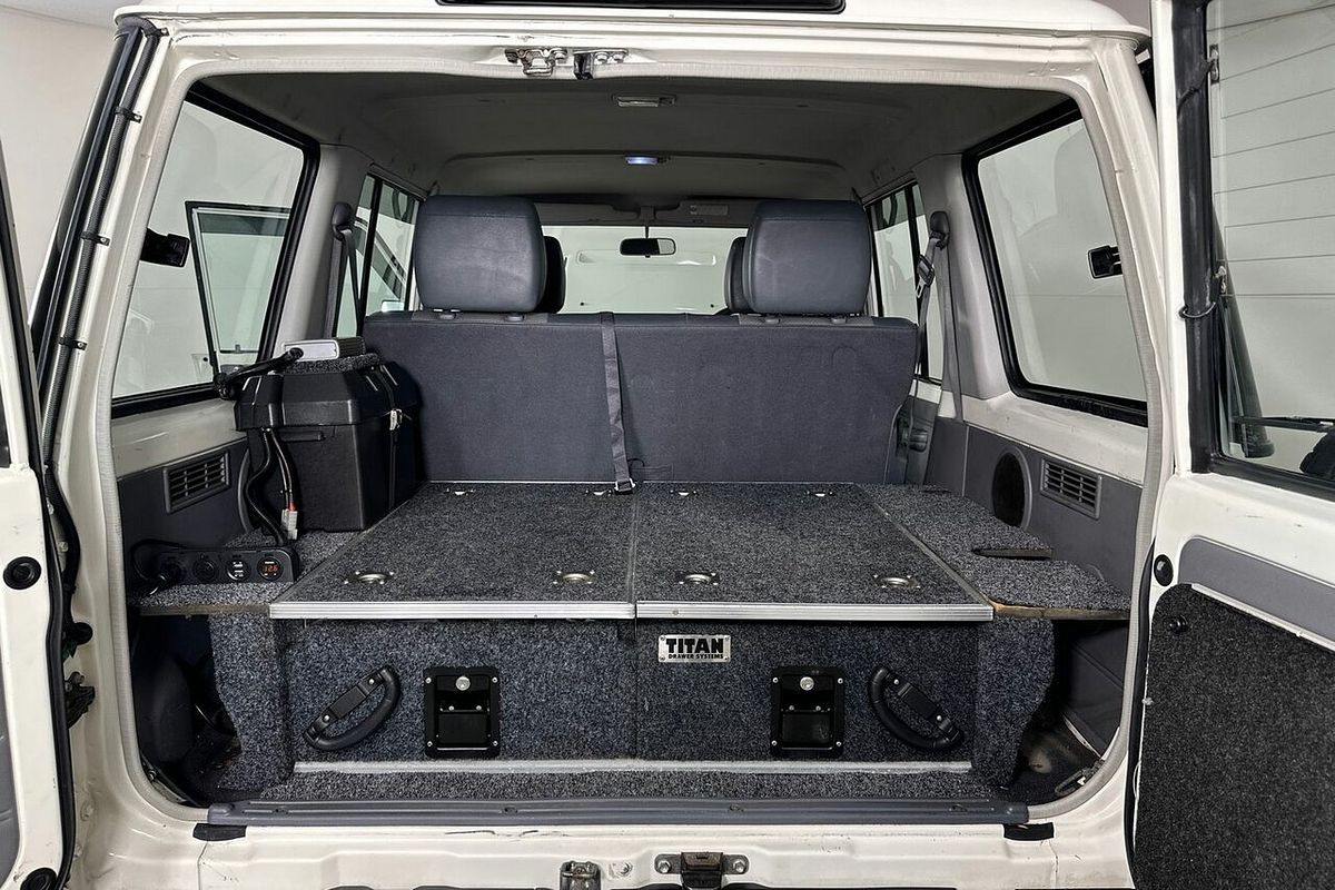 2012 Toyota Landcruiser Workmate (4x4) VDJ76R 09 Upgrade