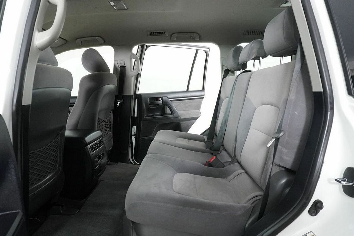 2010 Toyota Landcruiser GXL (4x4) UZJ200R 09 Upgrade