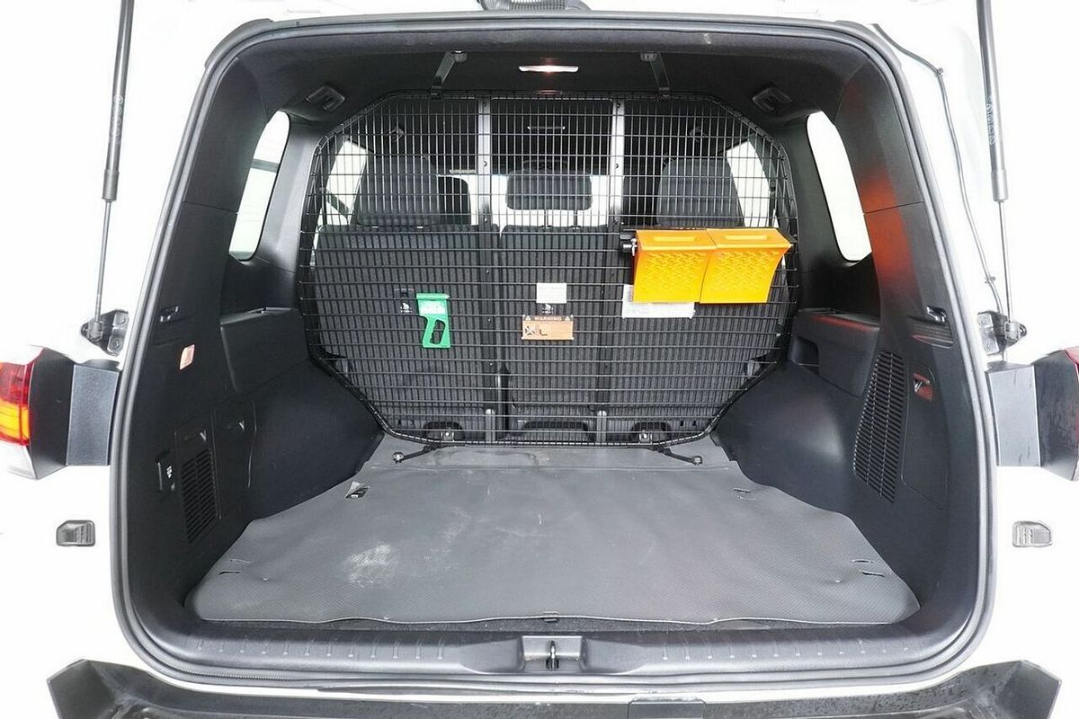 2023 Toyota Landcruiser LC300 GX (4x4) FJA300R