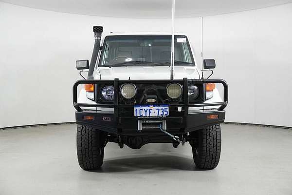 1999 Toyota Landcruiser (4x4) HZJ79R 4X4