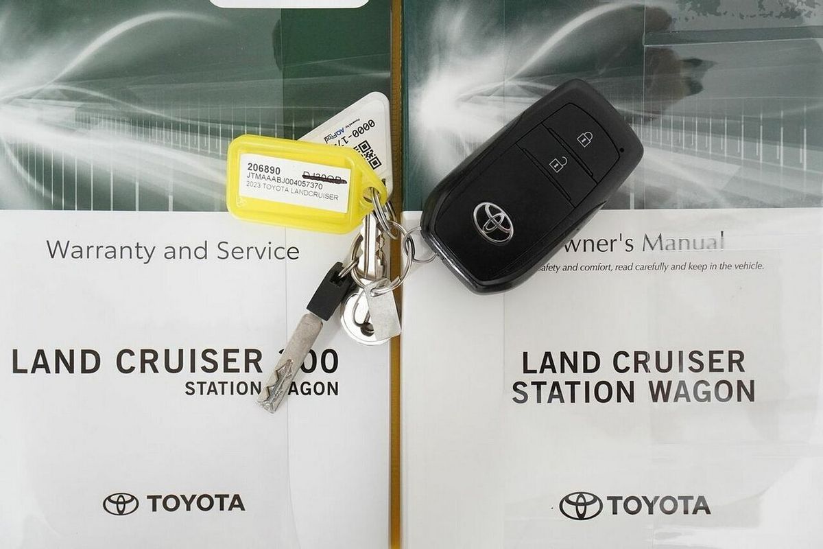 2023 Toyota Landcruiser LC300 GX (4x4) FJA300R