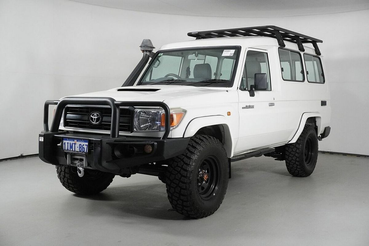 2016 Toyota Landcruiser Workmate (4x4) 2 Seat VDJ78R MY12 Update