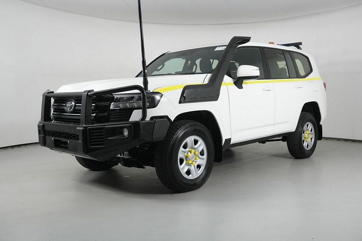 2023 Toyota Landcruiser LC300 GX (4x4) FJA300R