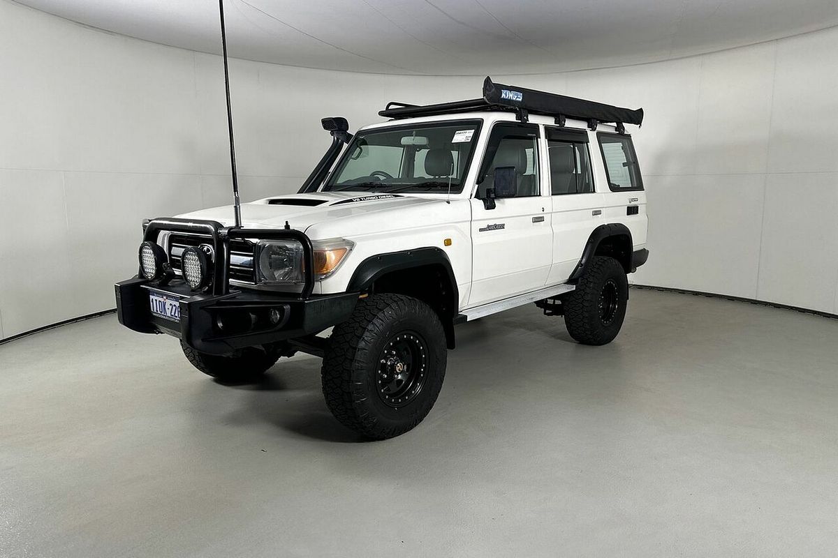 2012 Toyota Landcruiser Workmate (4x4) VDJ76R 09 Upgrade