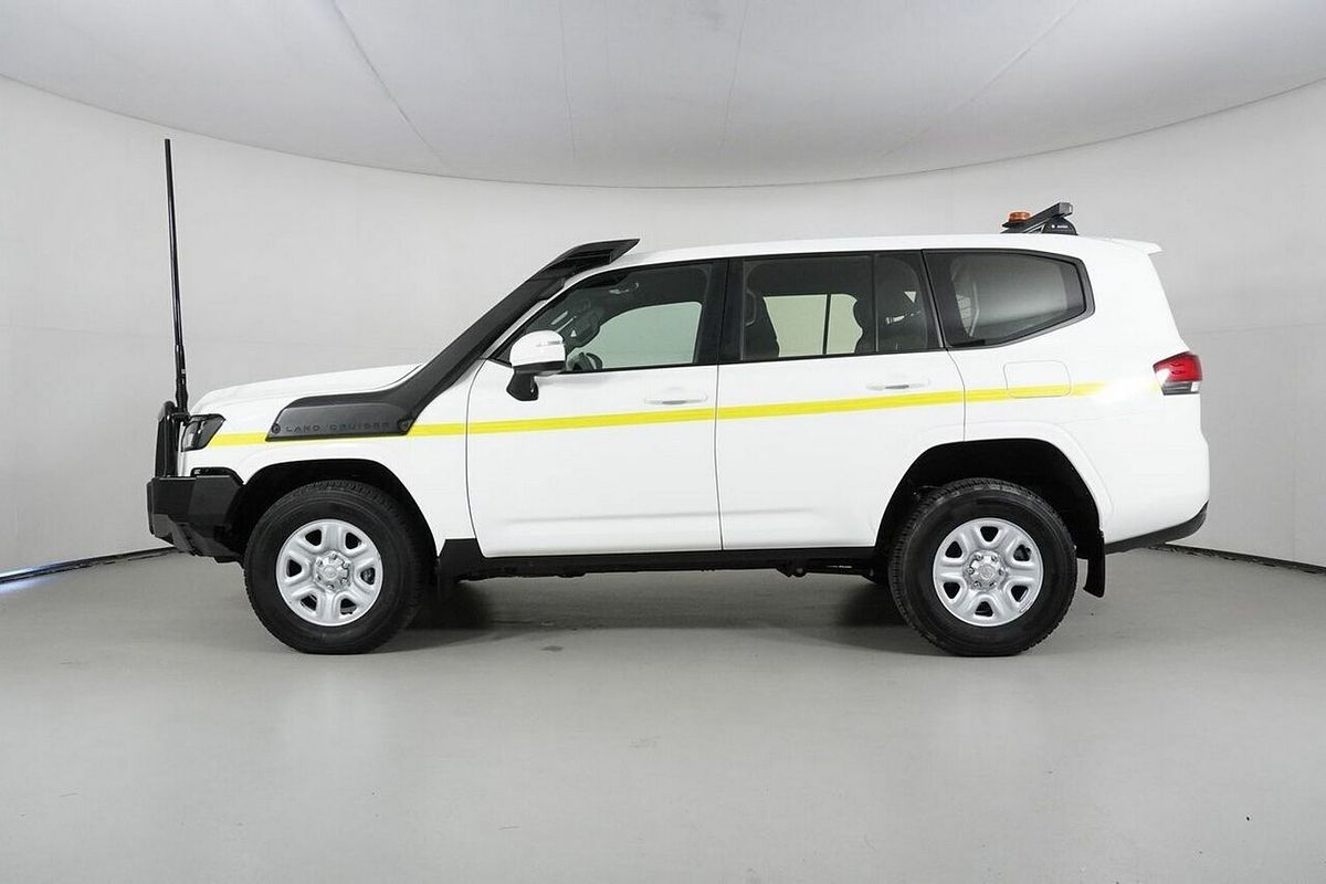2023 Toyota Landcruiser LC300 GX (4x4) FJA300R