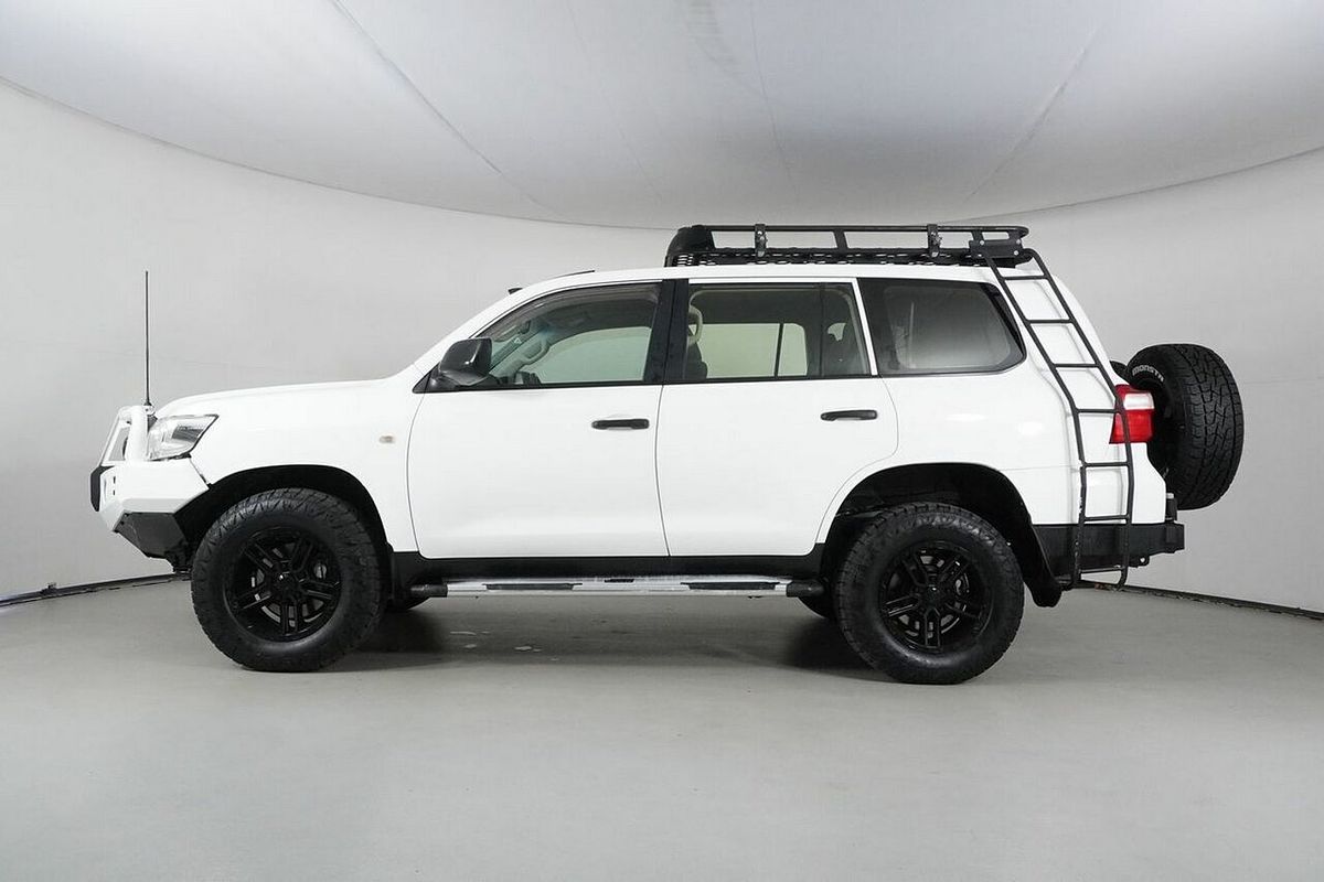 2018 Toyota Landcruiser GX (4x4) VDJ200R MY16