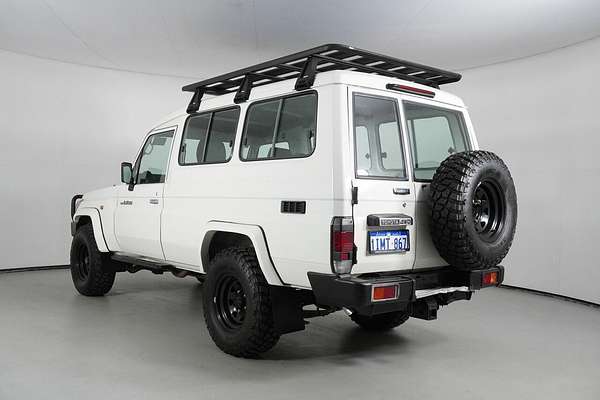 2016 Toyota Landcruiser Workmate (4x4) 2 Seat VDJ78R MY12 Update