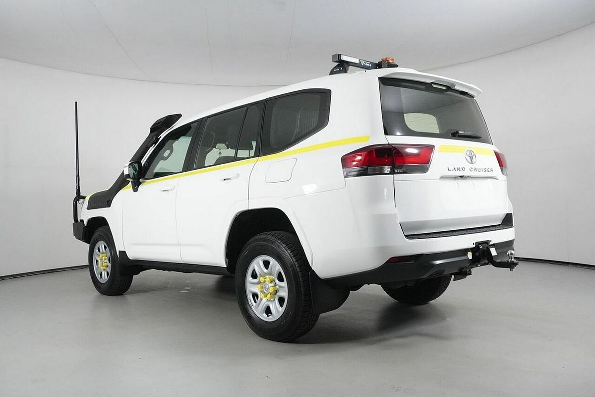 2023 Toyota Landcruiser LC300 GX (4x4) FJA300R