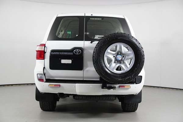 2018 Toyota Landcruiser GX (4x4) VDJ200R MY16