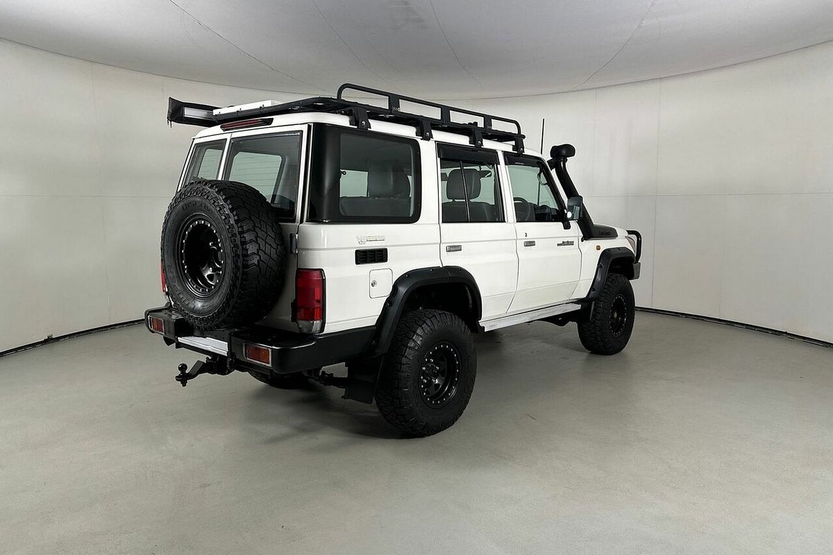 2012 Toyota Landcruiser Workmate (4x4) VDJ76R 09 Upgrade
