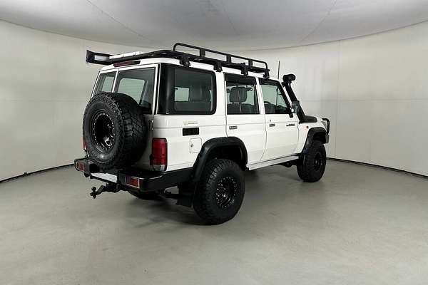 2012 Toyota Landcruiser Workmate (4x4) VDJ76R 09 Upgrade
