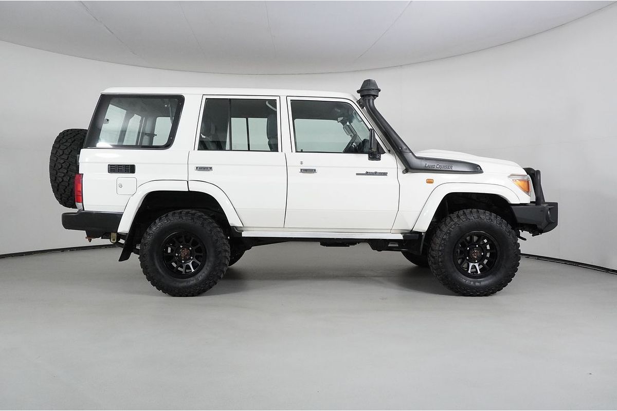 2019 Toyota Landcruiser Workmate (4x4) VDJ76R MY18