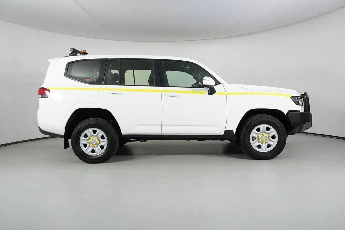 2023 Toyota Landcruiser LC300 GX (4x4) FJA300R