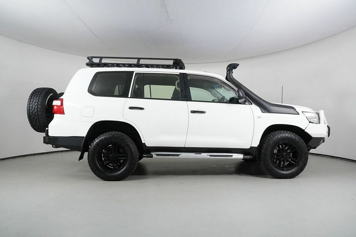 2018 Toyota Landcruiser GX (4x4) VDJ200R MY16