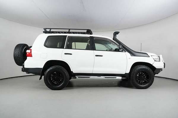 2018 Toyota Landcruiser GX (4x4) VDJ200R MY16