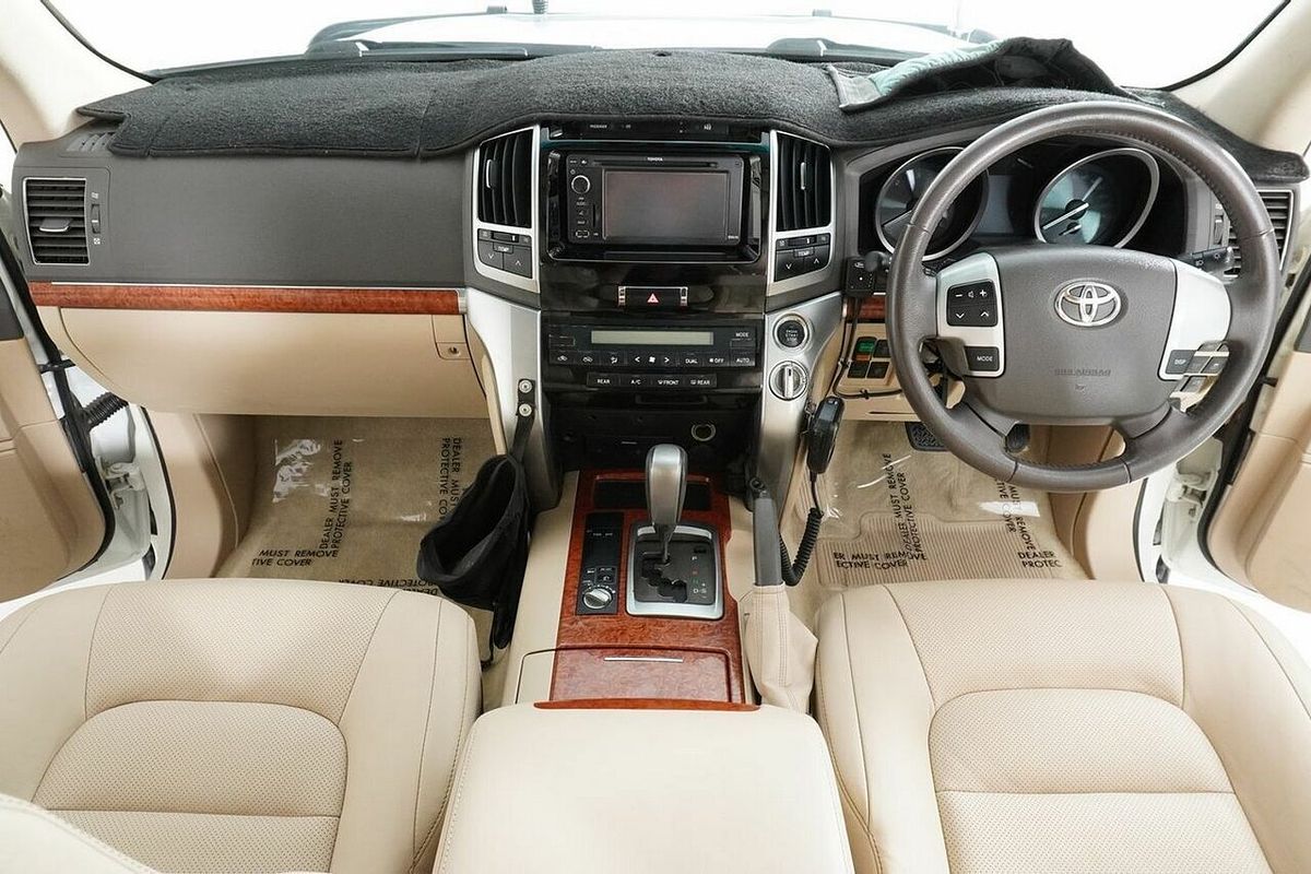 2015 Toyota Landcruiser VX (4x4) VDJ200R MY13