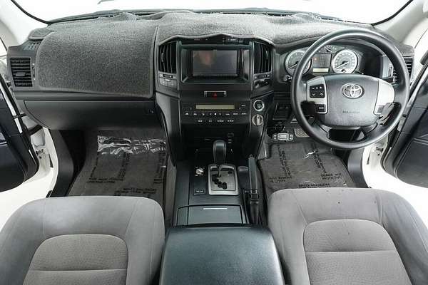 2010 Toyota Landcruiser GXL (4x4) UZJ200R 09 Upgrade