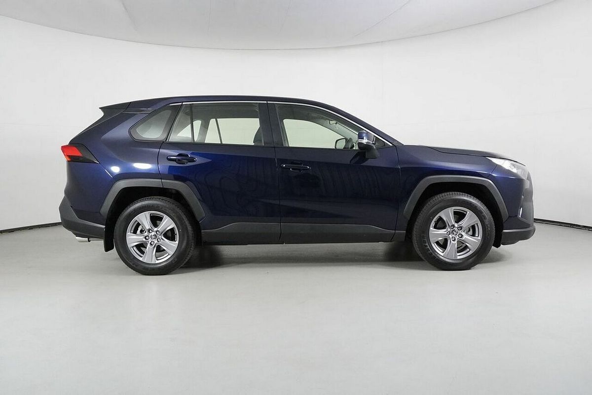 2022 Toyota RAV4 GX (2WD) Mxaa52R