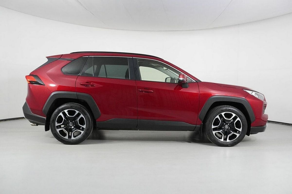 2019 Toyota RAV4 Edge (AWD) Axaa54R