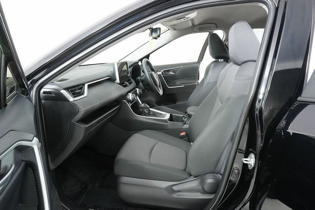 2024 Toyota RAV4 GXL (2WD) Mxaa52R