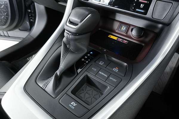 2024 Toyota RAV4 Cruiser (2WD) Hybrid Axah52R