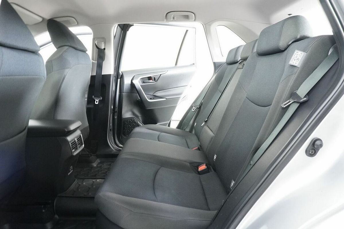 2021 Toyota RAV4 GX (2WD) Hybrid Axah52R