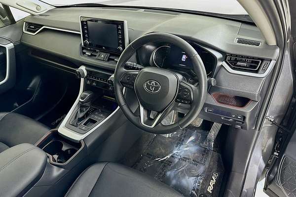 2021 Toyota RAV4 Cruiser (2WD) Hybrid Axah52R