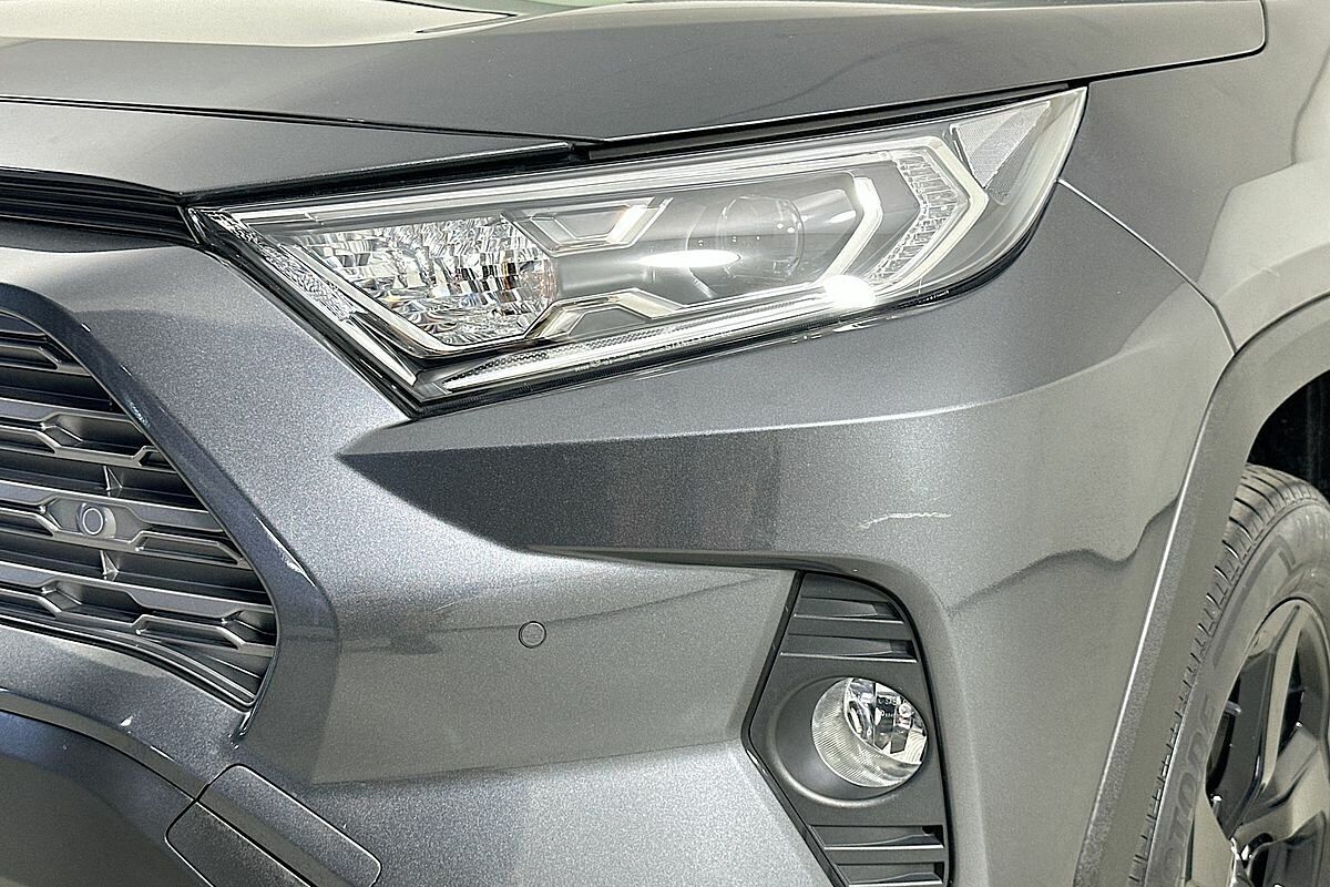 2021 Toyota RAV4 Cruiser (2WD) Hybrid Axah52R