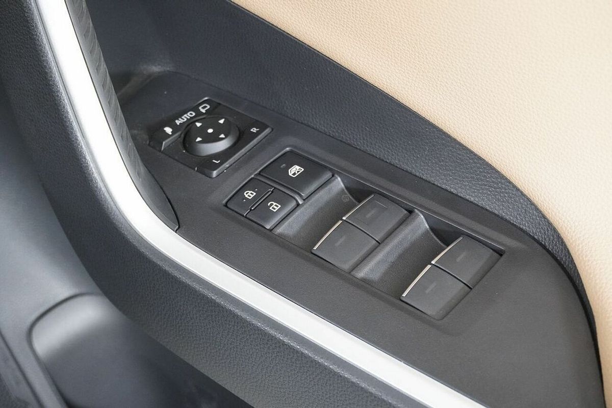 2024 Toyota RAV4 Cruiser (AWD) Hybrid Axah54R