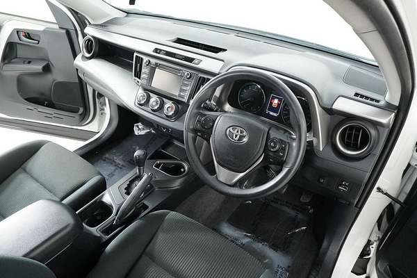 2019 Toyota RAV4 GX (2WD) Mxaa52R