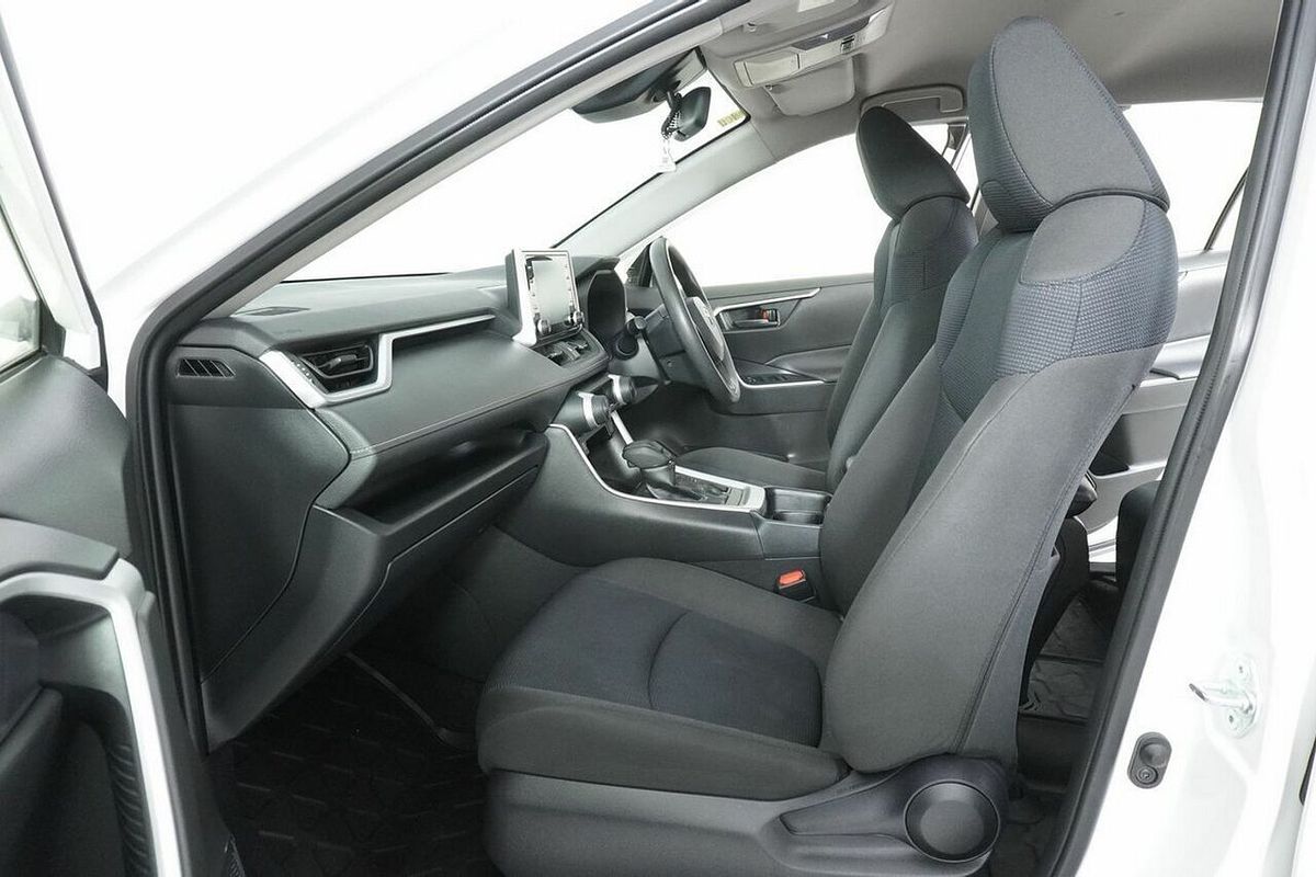 2020 Toyota RAV4 GX (2WD) NAV Mxaa52R