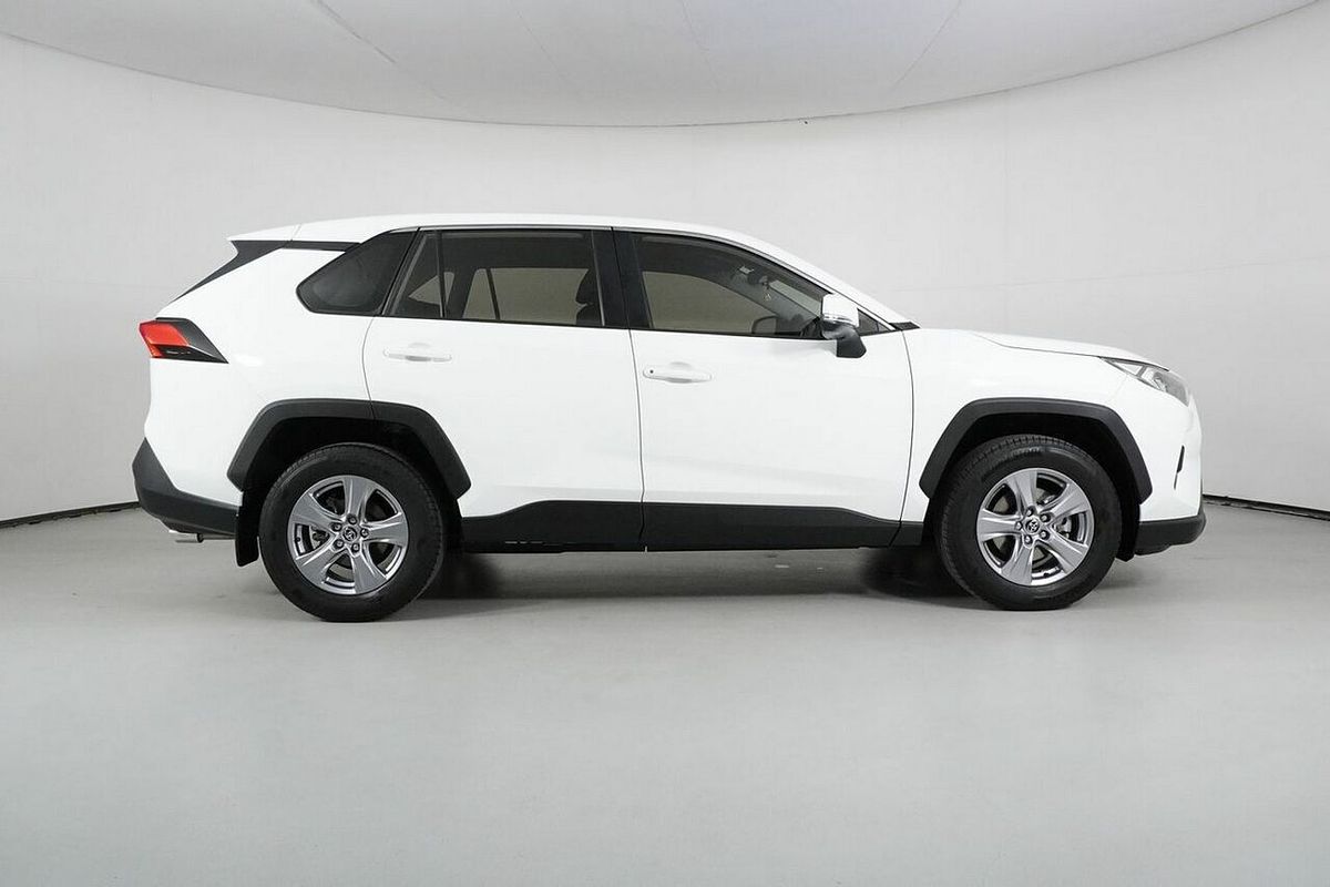 2022 Toyota RAV4 GX (2WD) Mxaa52R