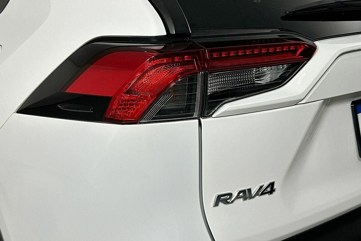 2020 Toyota RAV4 GX (2WD) Hybrid Axah52R