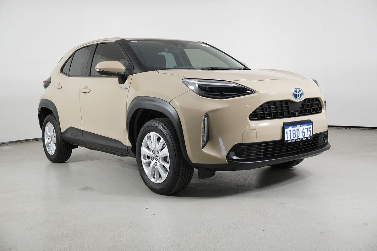 Used 2023 Toyota Yaris Cross GXL Hybrid For Sale in Perth Westside
