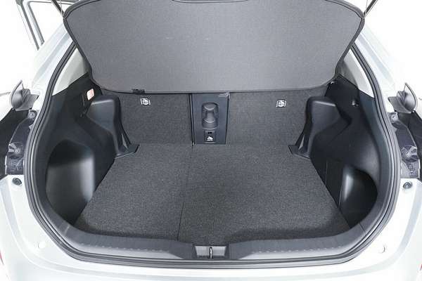 2024 Toyota Yaris Cross GXL Hybrid MXPJ10R