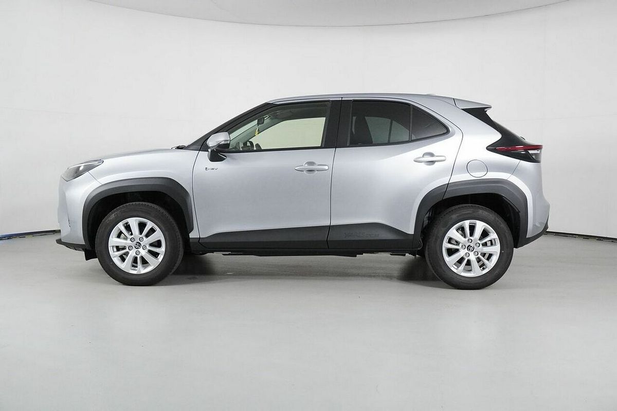 2024 Toyota Yaris Cross GXL Hybrid MXPJ10R