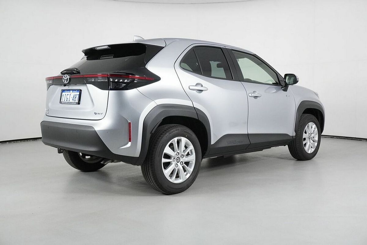 2024 Toyota Yaris Cross GXL Hybrid MXPJ10R