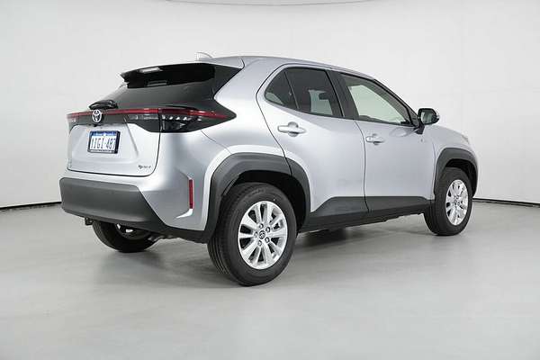 2024 Toyota Yaris Cross GXL Hybrid MXPJ10R
