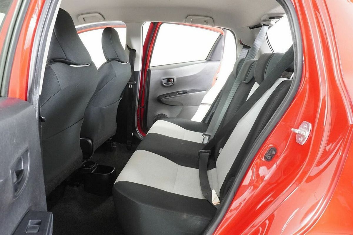 2014 Toyota Yaris YR NCP130R