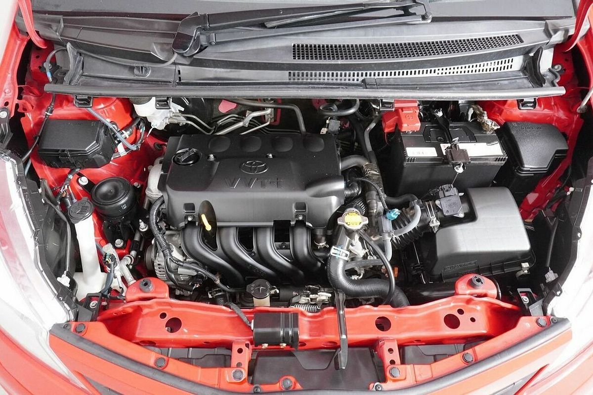 2014 Toyota Yaris YR NCP130R