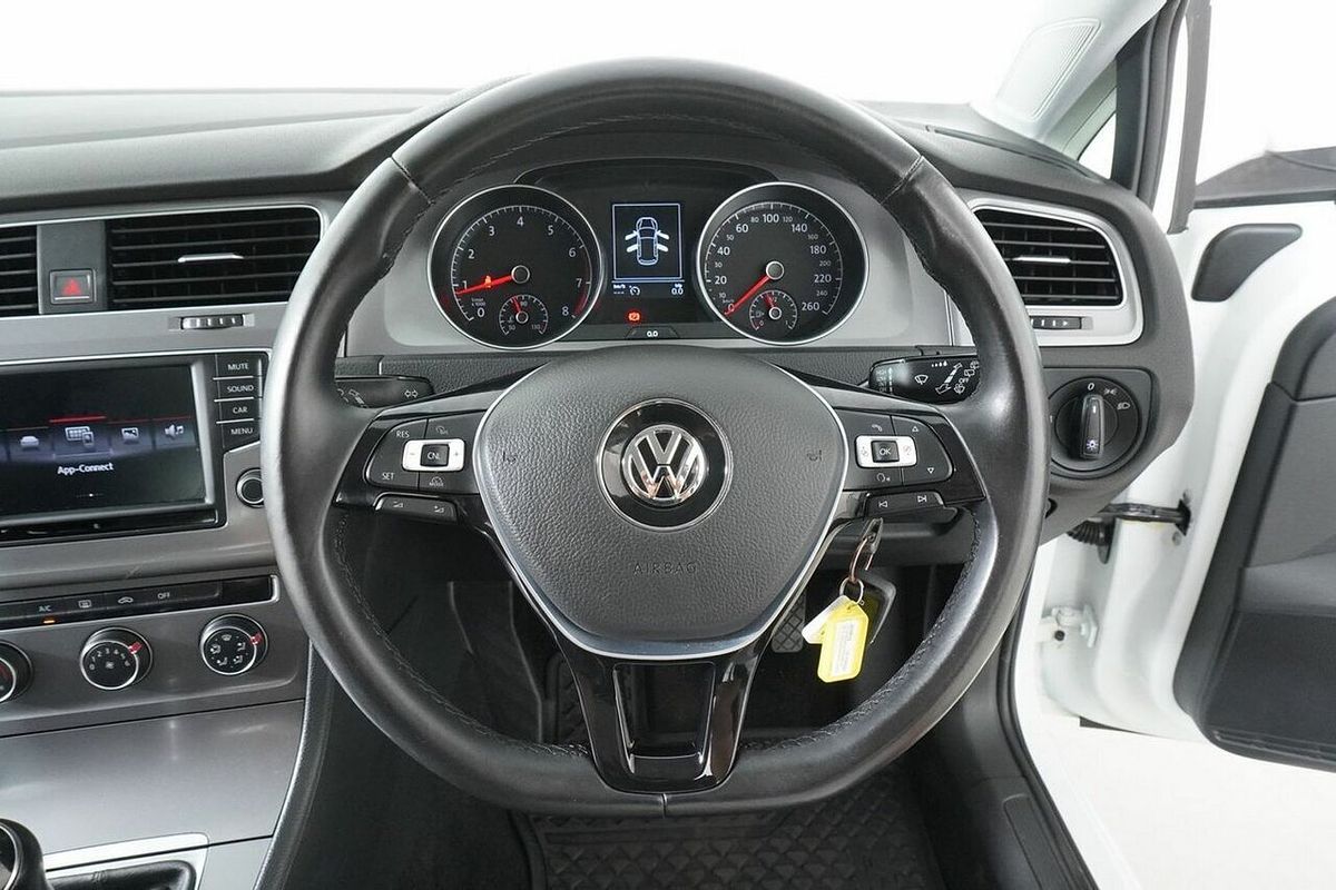 2015 Volkswagen Golf 90 TSI AU MY15