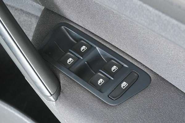 2015 Volkswagen Golf 90 TSI AU MY15