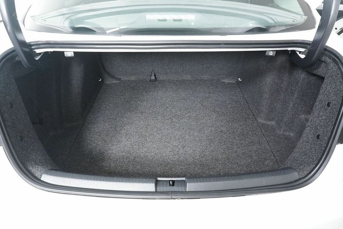 2014 Volkswagen Jetta 118 TSI 1KM MY13.5