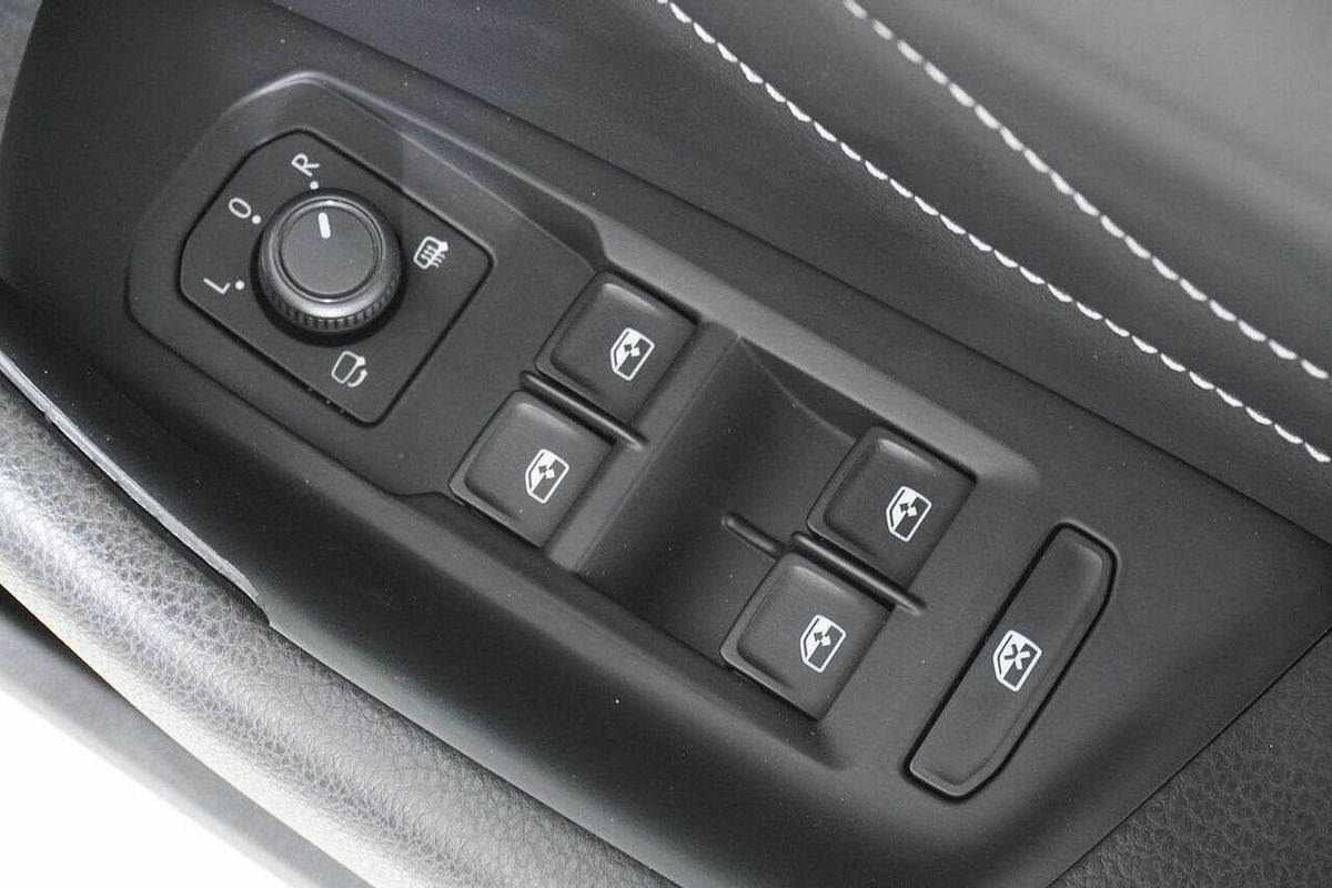 2021 Volkswagen Passat 140TSI Business 3C MY21